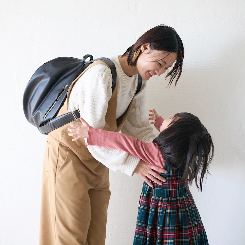 ころんとリュック Lサイズ 【上質puレザー】(ブラック) | もり ころんとリュック Lサイズ 【上質puレザー】(ブラック) | もり