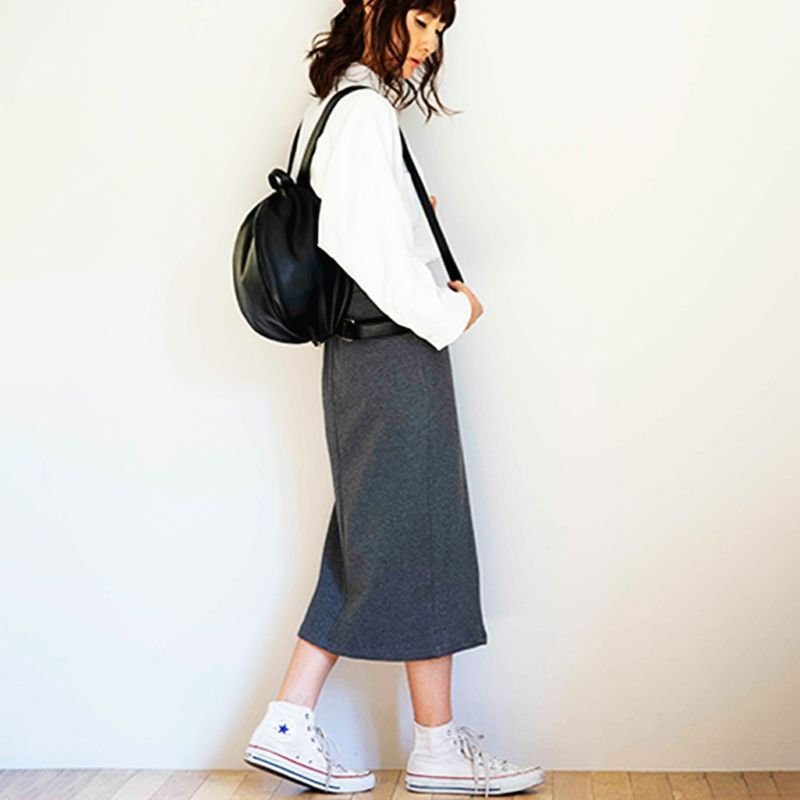 丸い大人可愛いPUリュックMレディース