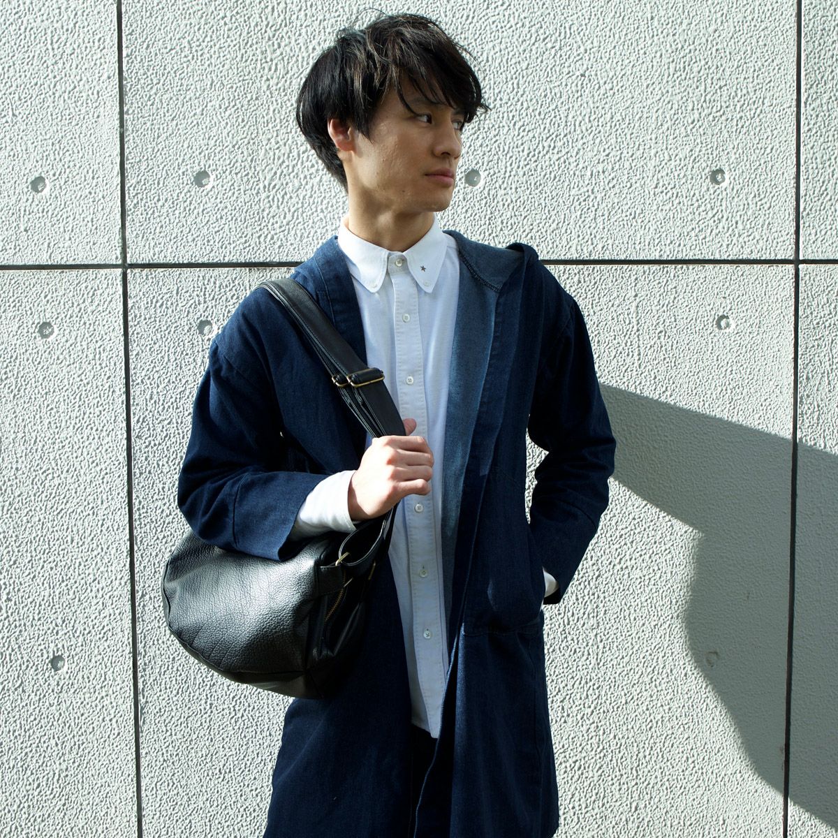 大人の本革リュックブラックL