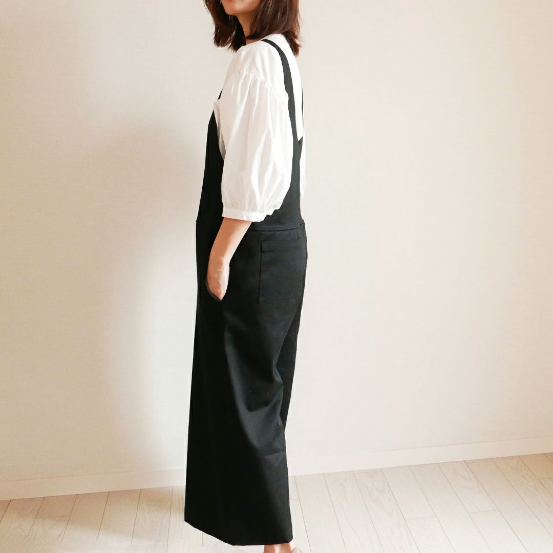 大人可愛いサロペットパンツブラック