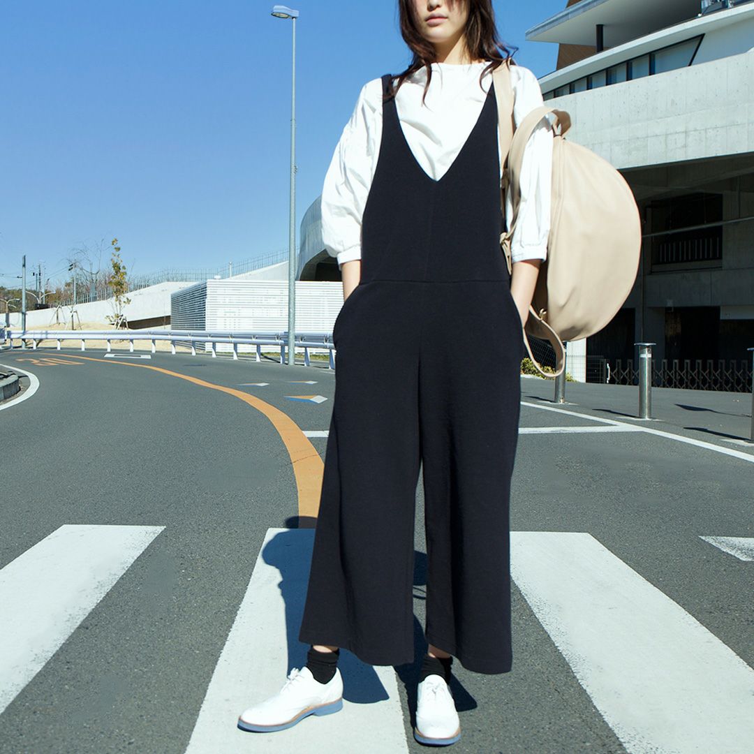 大人可愛いサロペットパンツブラック