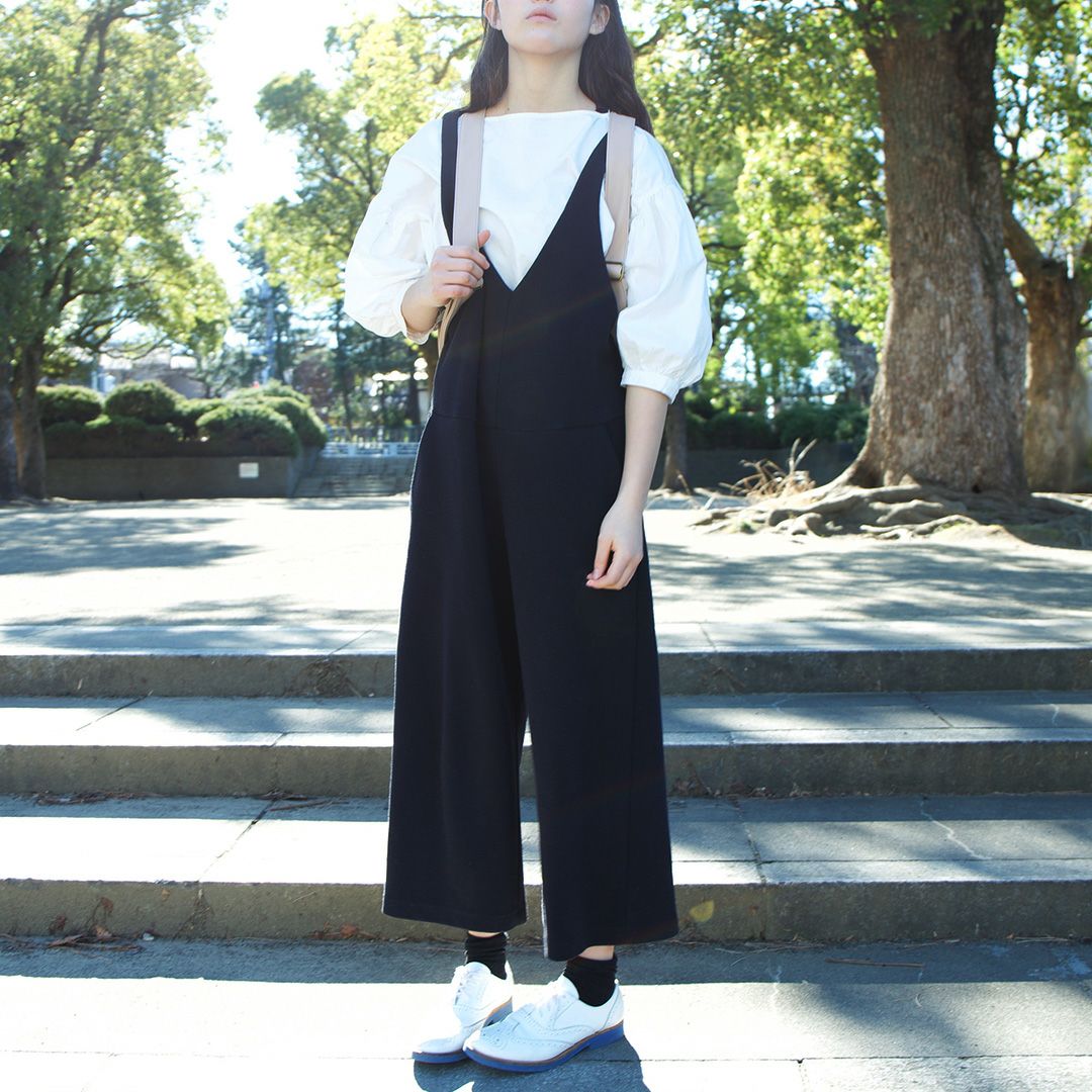 大人可愛いサロペットパンツブラック
