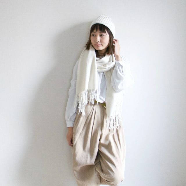 ウール100%大判ストールオフホワイト
