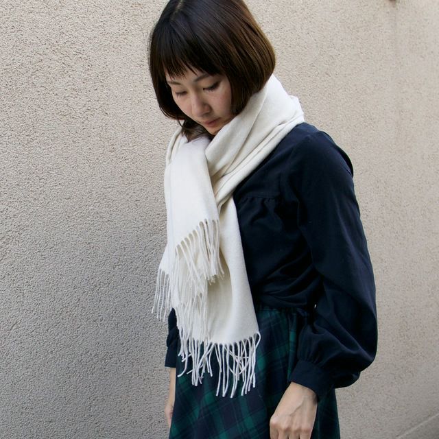 ウール100%大判ストールオフホワイト