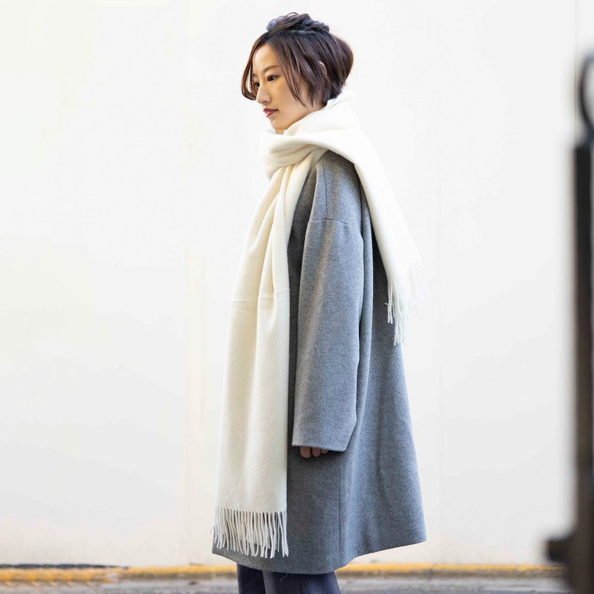 ウール100%大判ストールオフホワイト