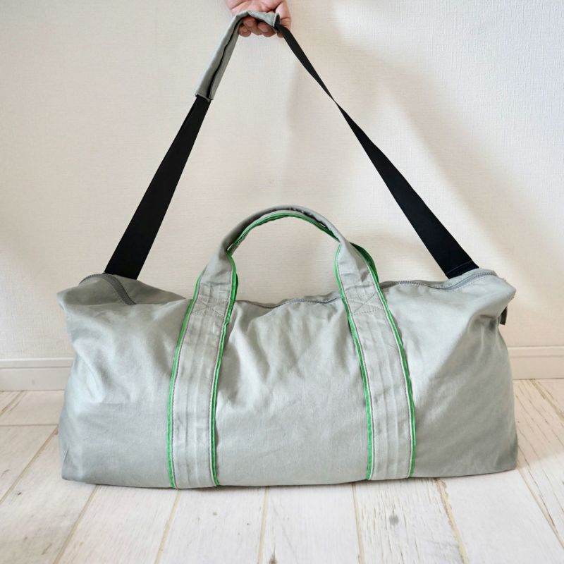 大容量軽量ボストンバッグ撥水ショルダー