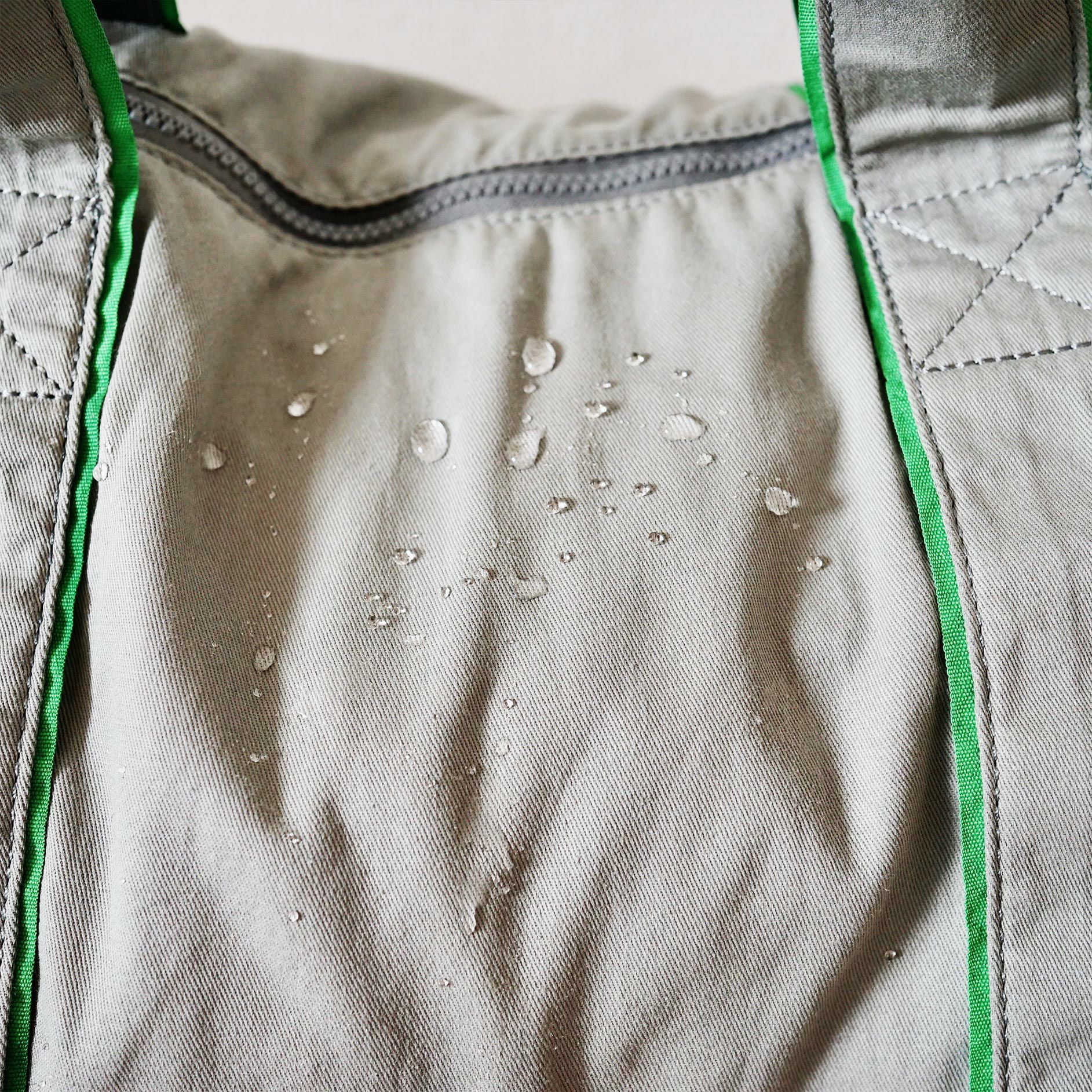 大容量軽量ボストンバッグ撥水ショルダー