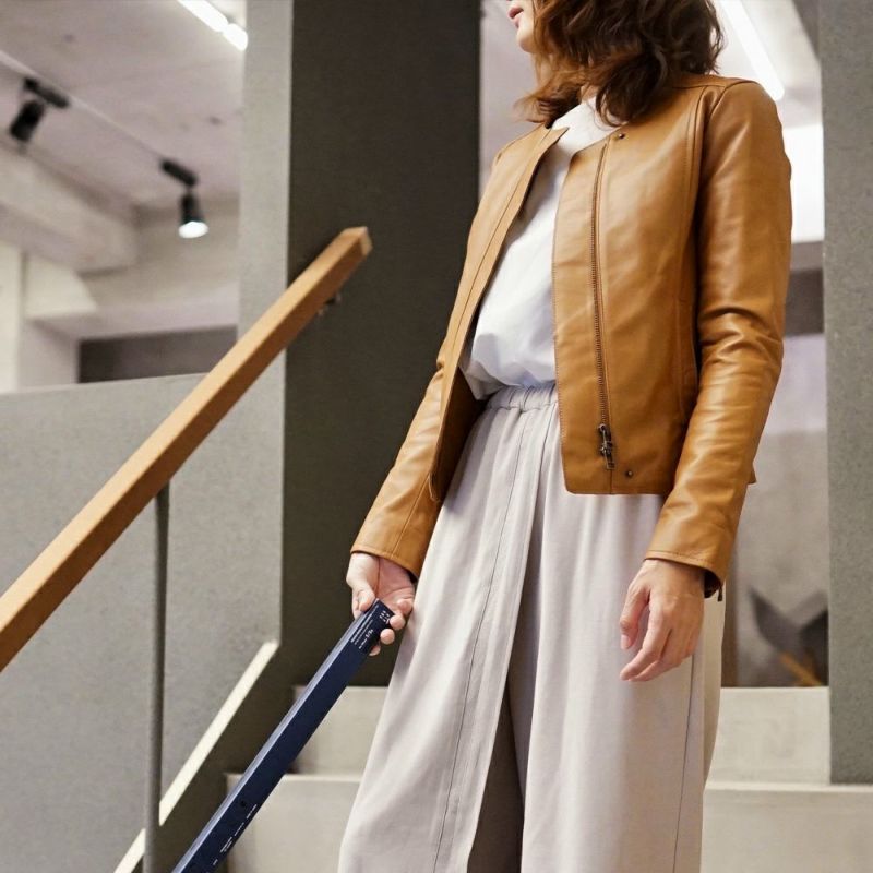 ラムレザー本革ノーカラージャケットレディース