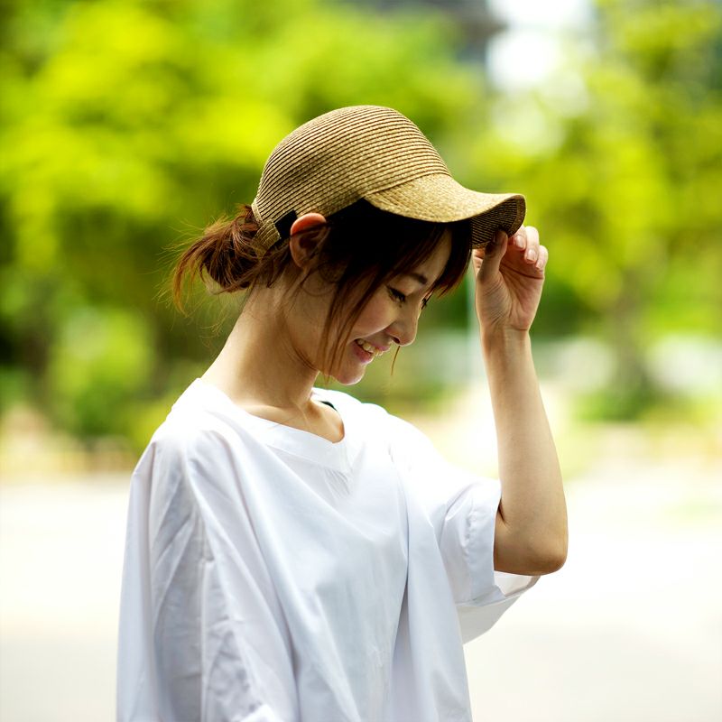 シンプルかわいい大人のキャップ麦わら帽子