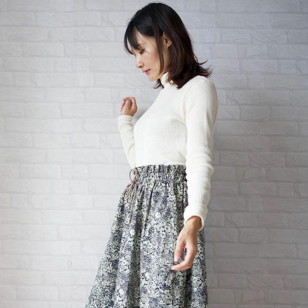 コットンニット長袖ハイネックレディース