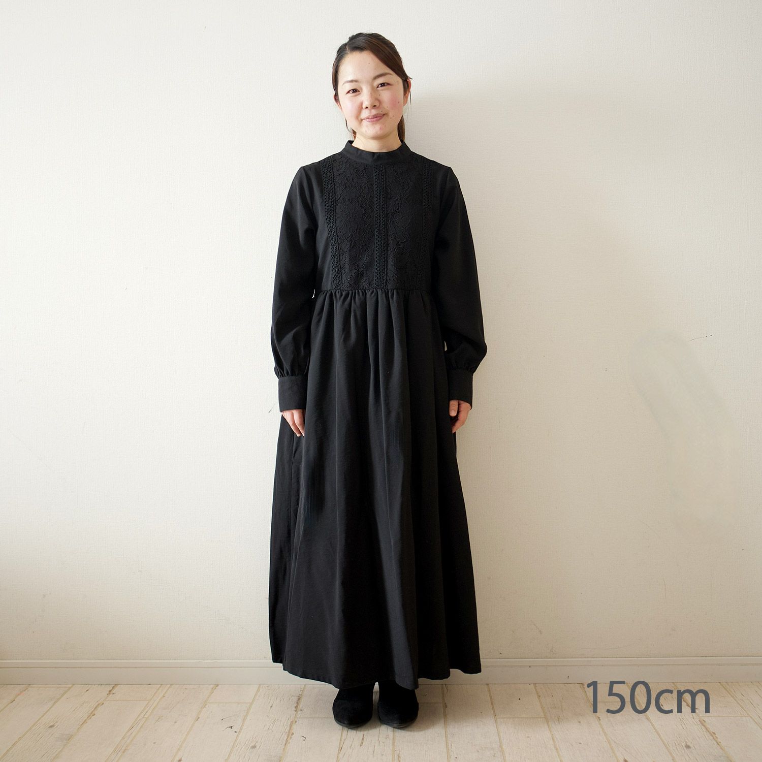 ロングワンピース小柄ブラックフォーマル