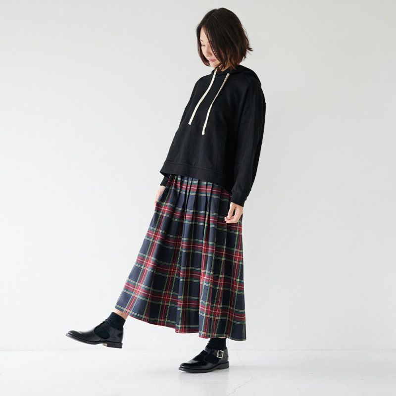 大人のチェック柄タックスカートもりのがっこう