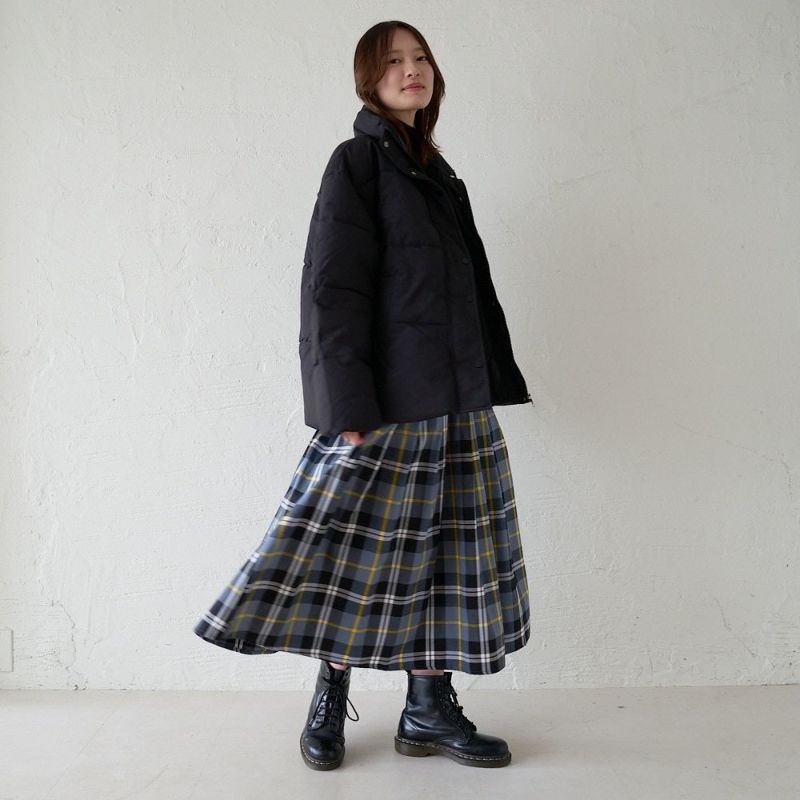 大人のチェック柄タックスカートもりのがっこう