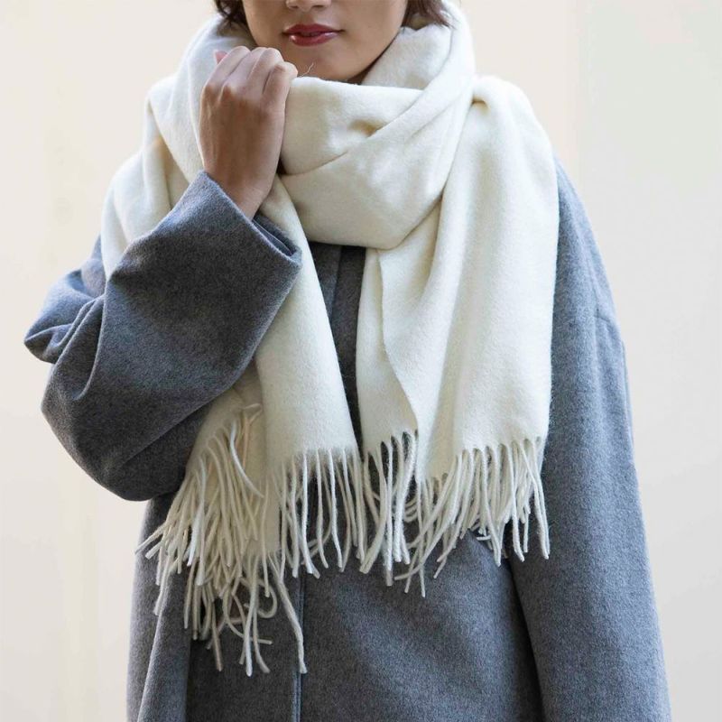 ウール100％大判ストール柔らかオフホワイト