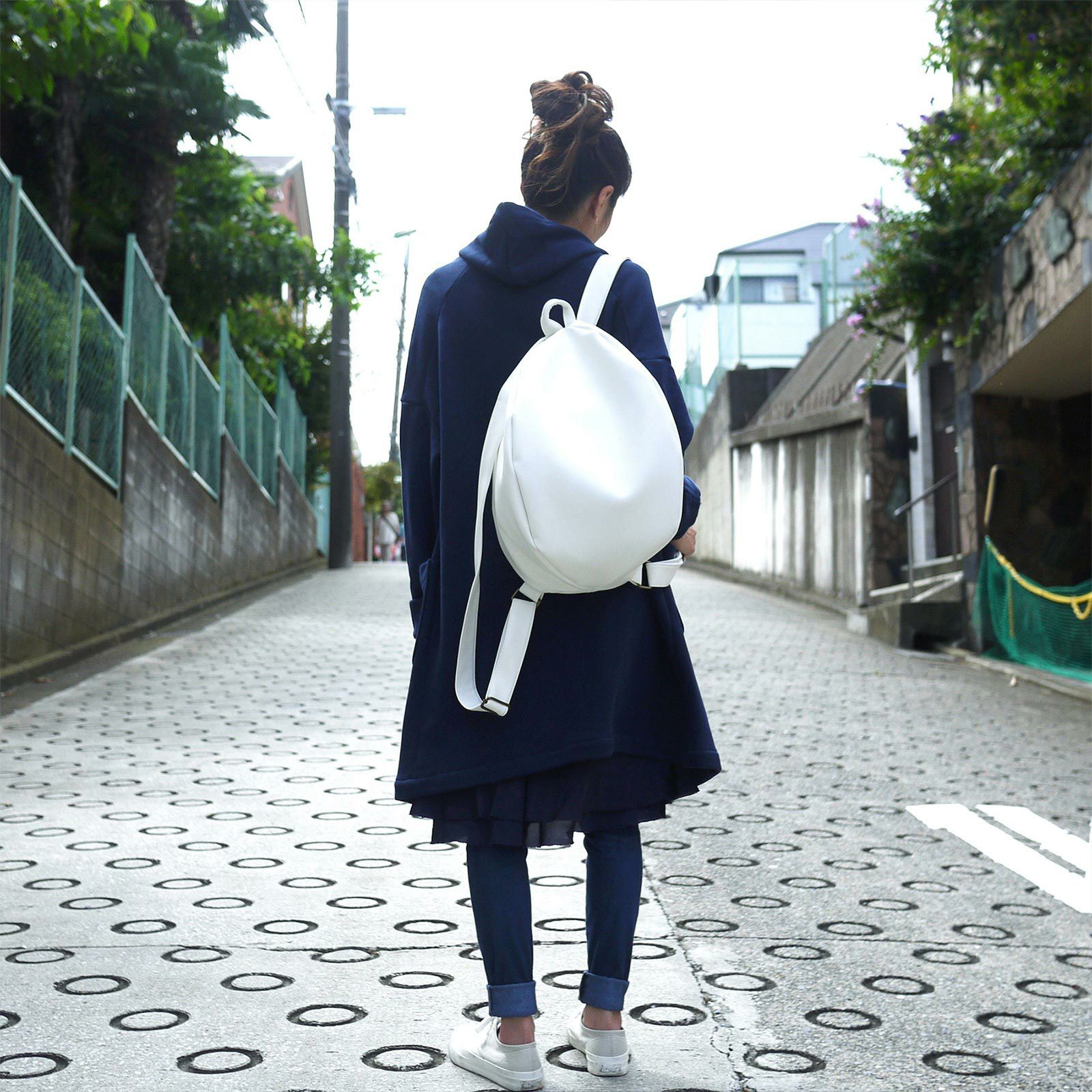 かわいい大容量リュックPUレザー白ホワイト