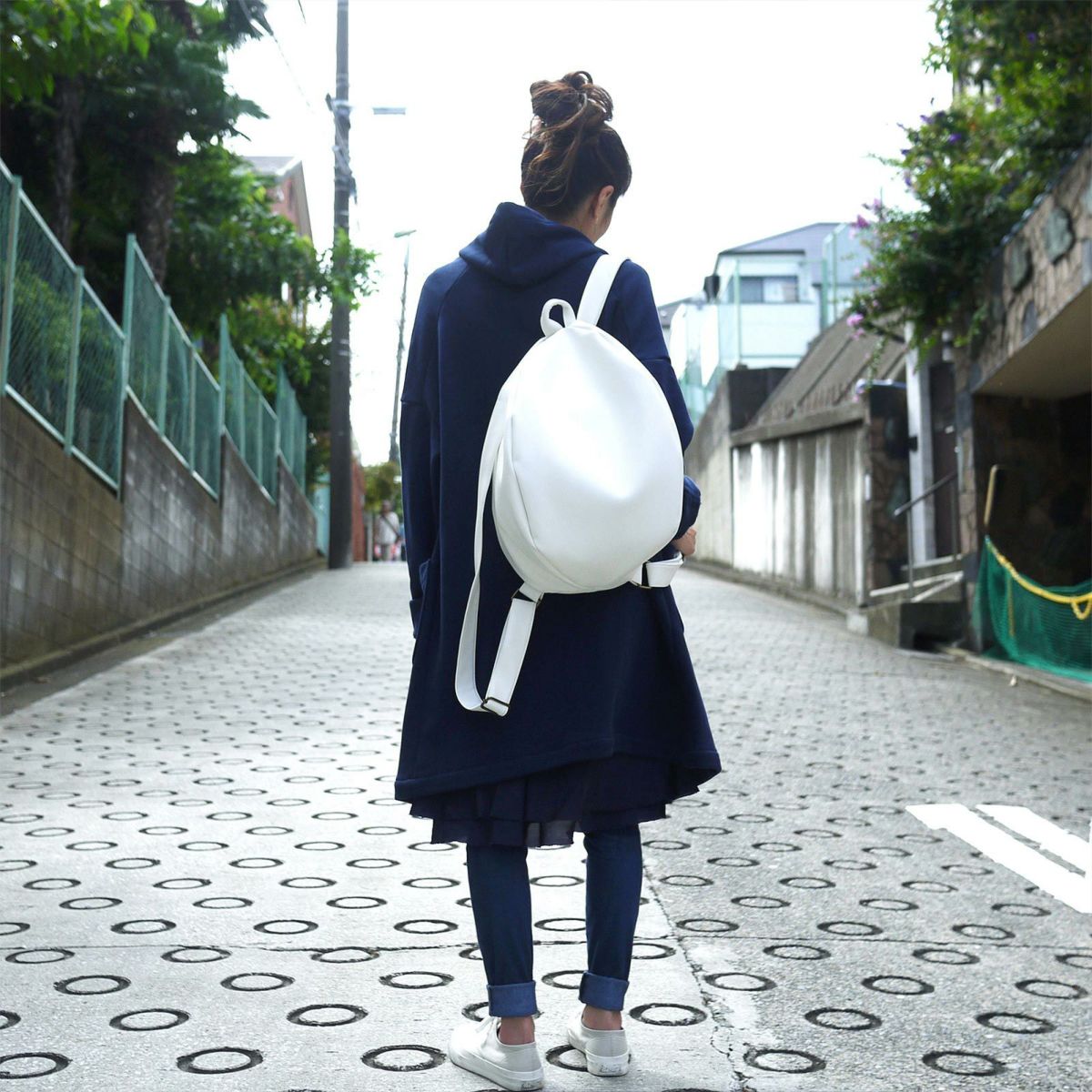 かわいい大容量リュックPUレザー白ホワイト