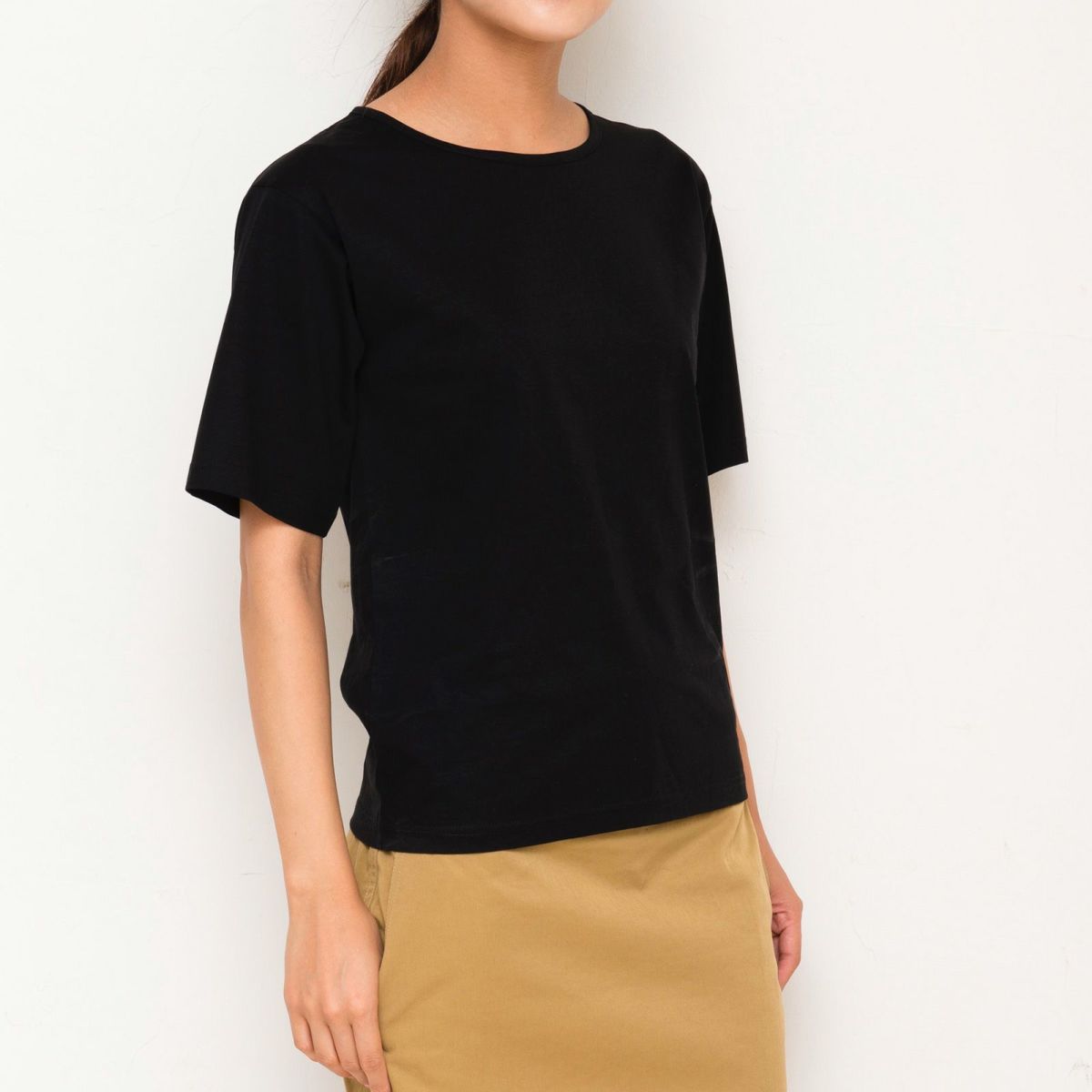 二の腕カバー細見え大人のTシャツレディースブラック