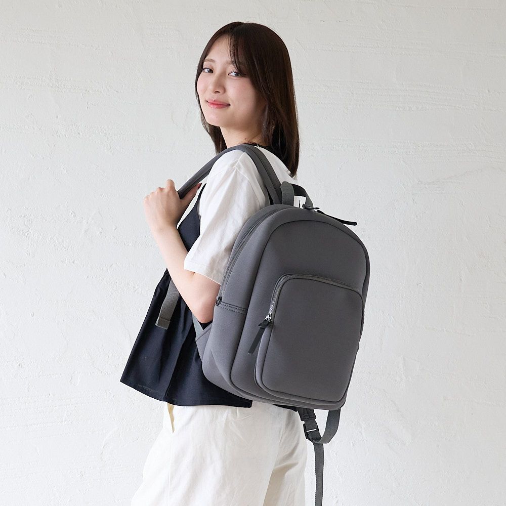 もりのがっこう四角しかくリュックネオプレーン軽量