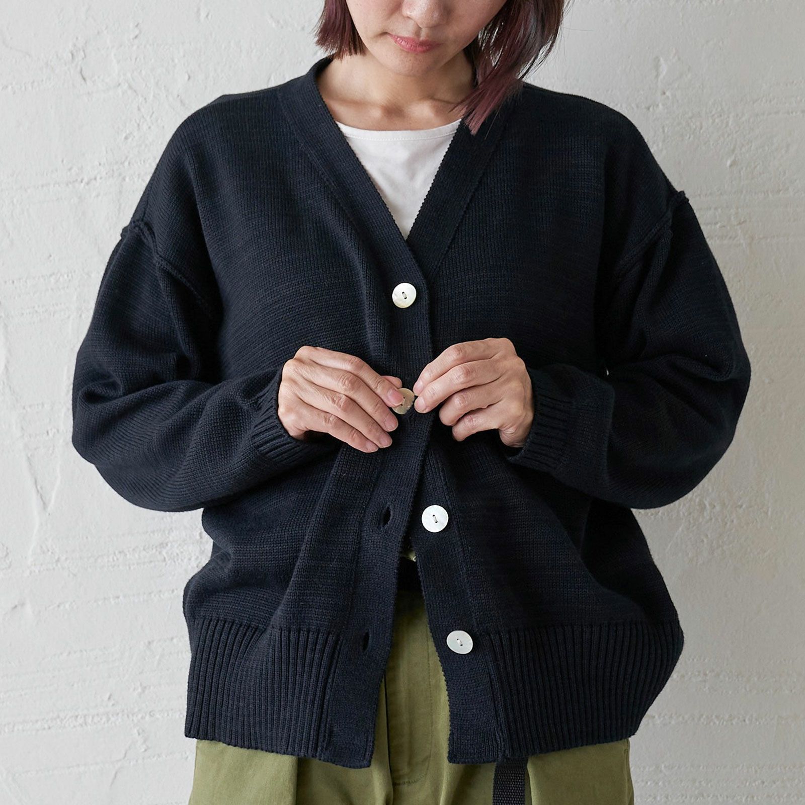 コットンニットカーディガン黒ブラック制服レディース