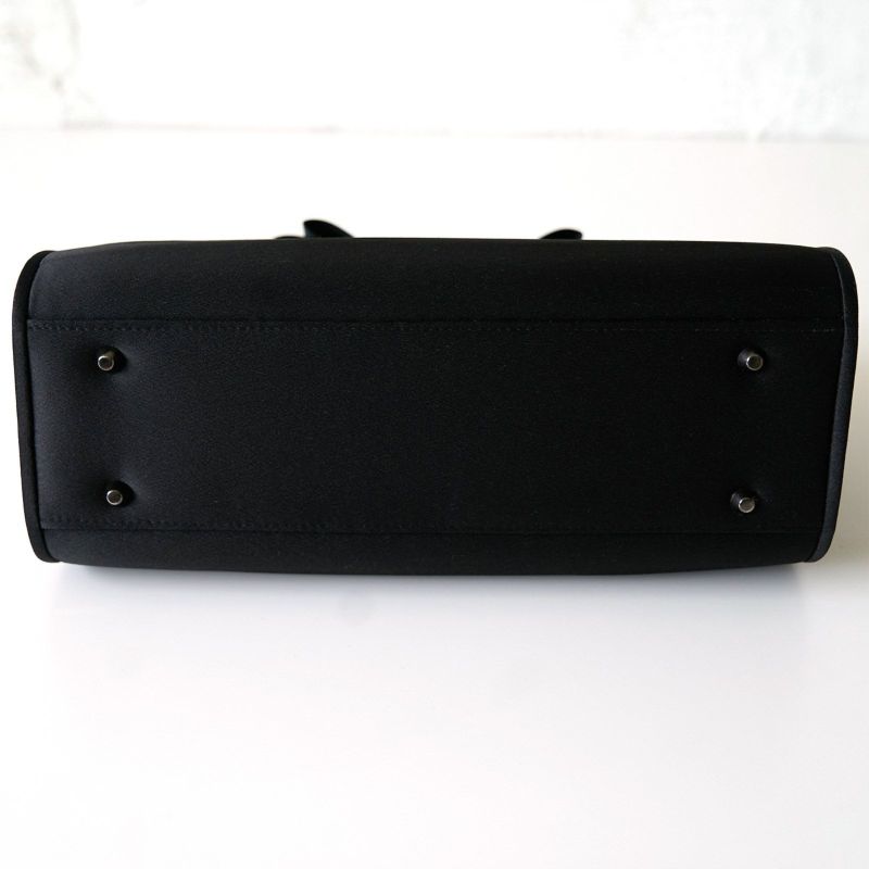 老舗店コラボのフォーマルバッグ大きめA4二つ折り収納