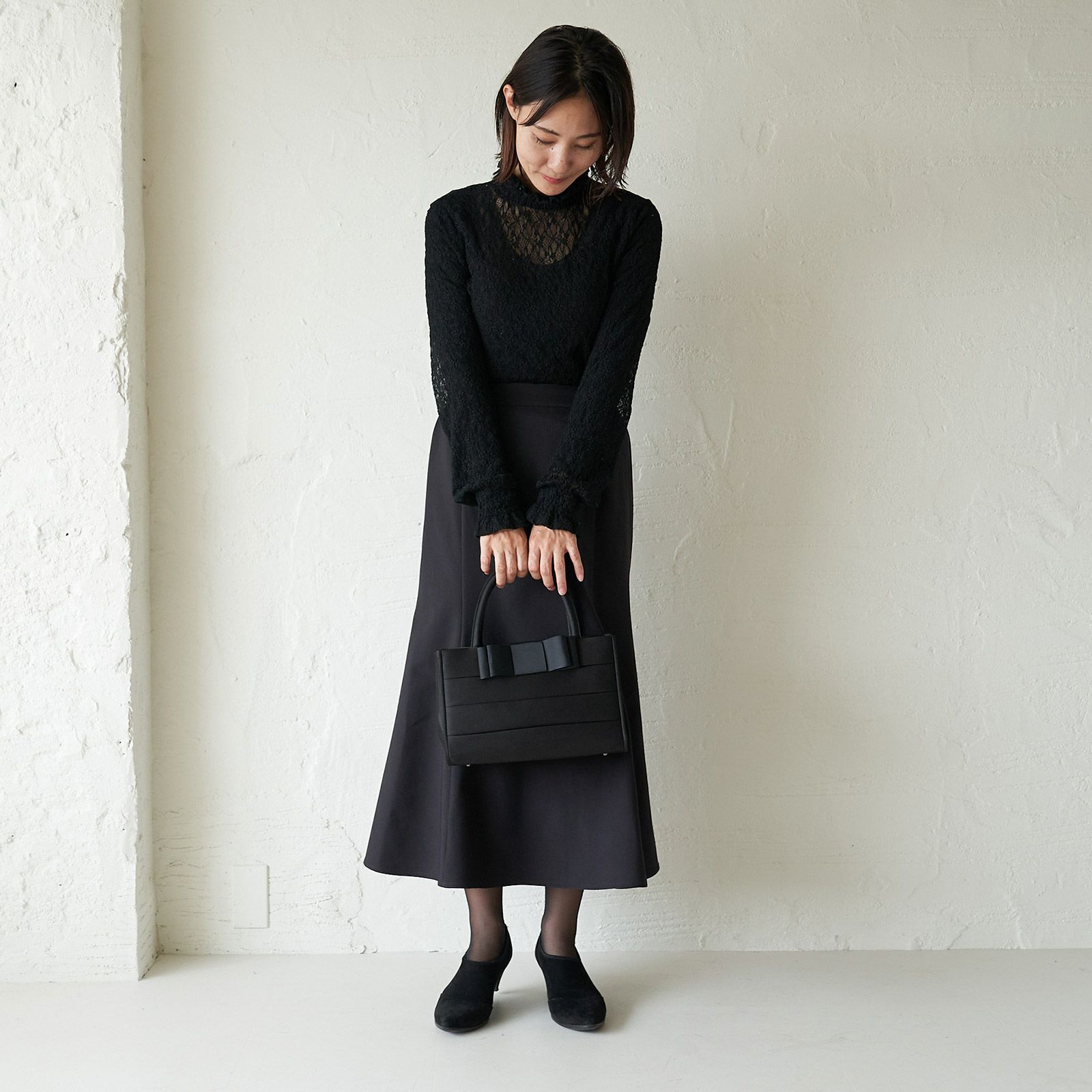 老舗店コラボのフォーマルバッグ大きめA4二つ折り収納