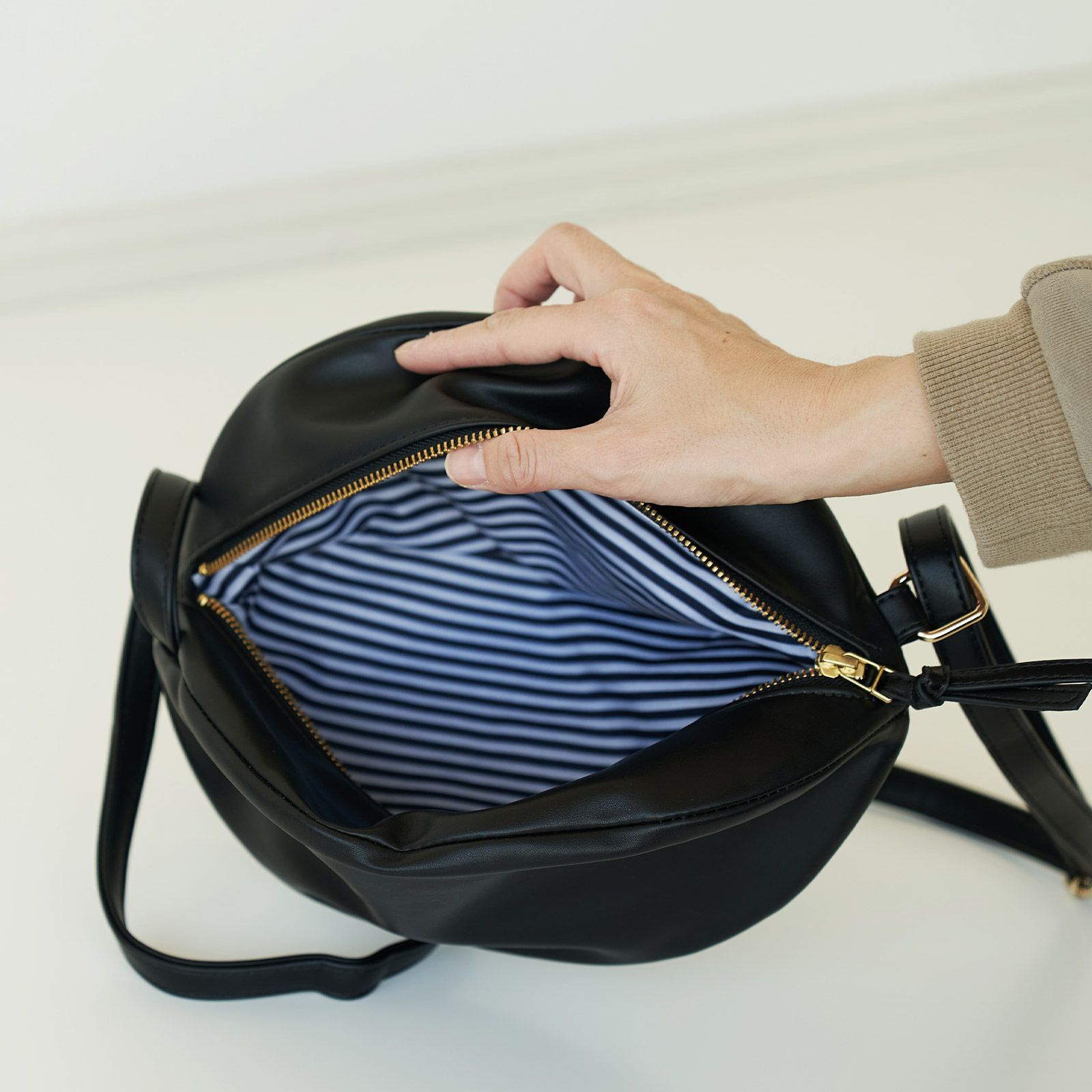 ころんとポーチ使えるポシェット