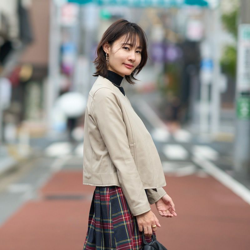 ラムレザー ノーカラージャケットブルゾン(グレーベージュ 