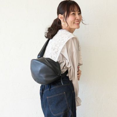 ロンワンズ レザー ポーチ 2点 - メルカリ