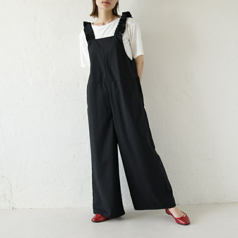 大人可愛いフリルサロペットパンツ(ブラック) | もりのがっこう公式