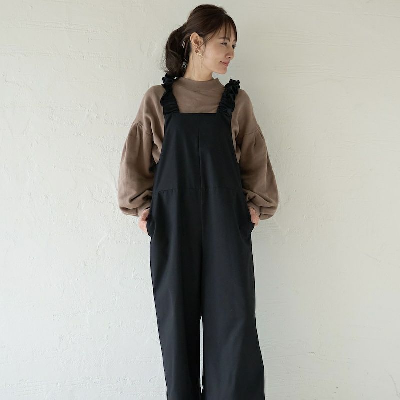 大人可愛いフリルサロペットパンツ(ブラック) | もりのがっこう公式