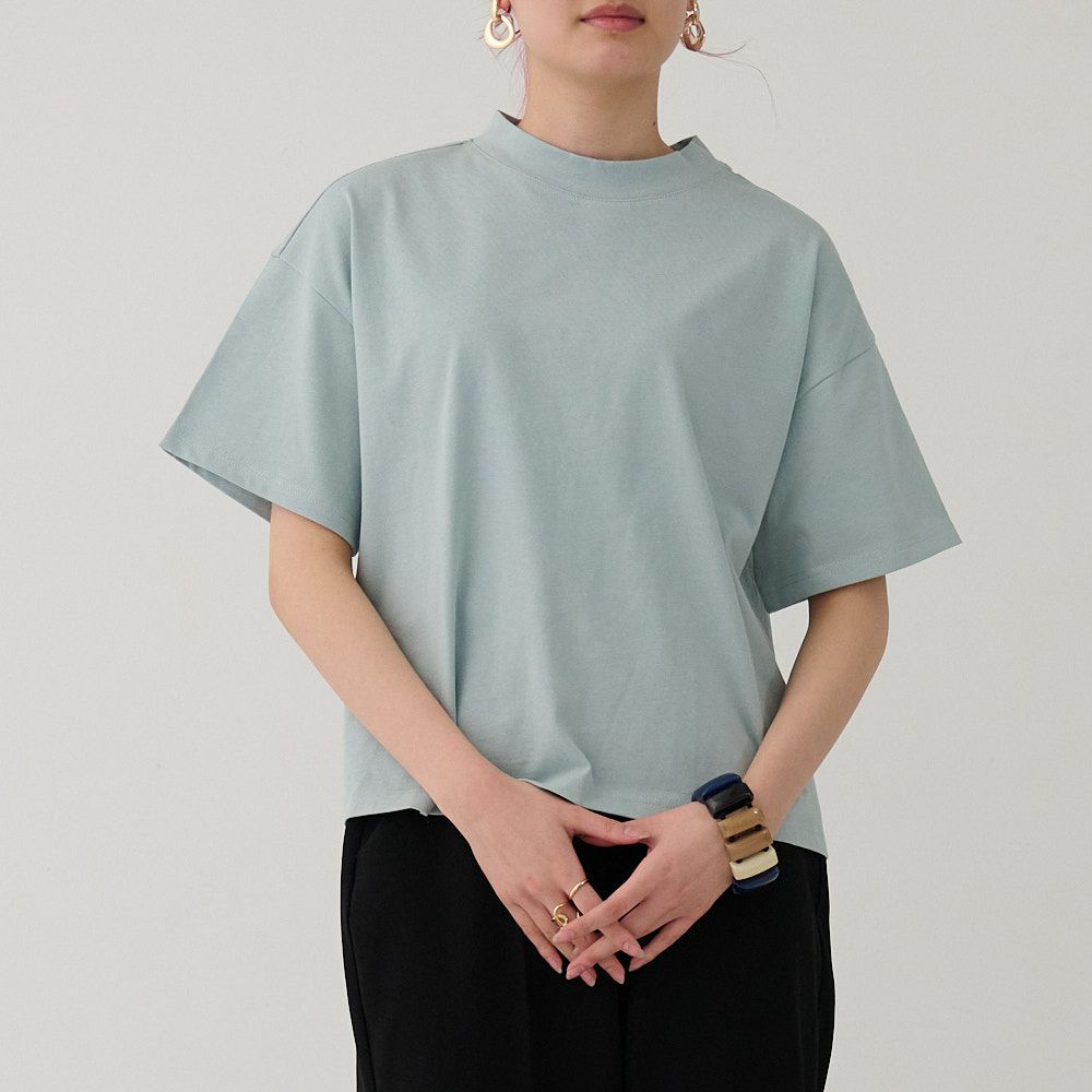 シンプルきれいめモックネックTシャツ(ライトブルー) | もりのがっこう公式