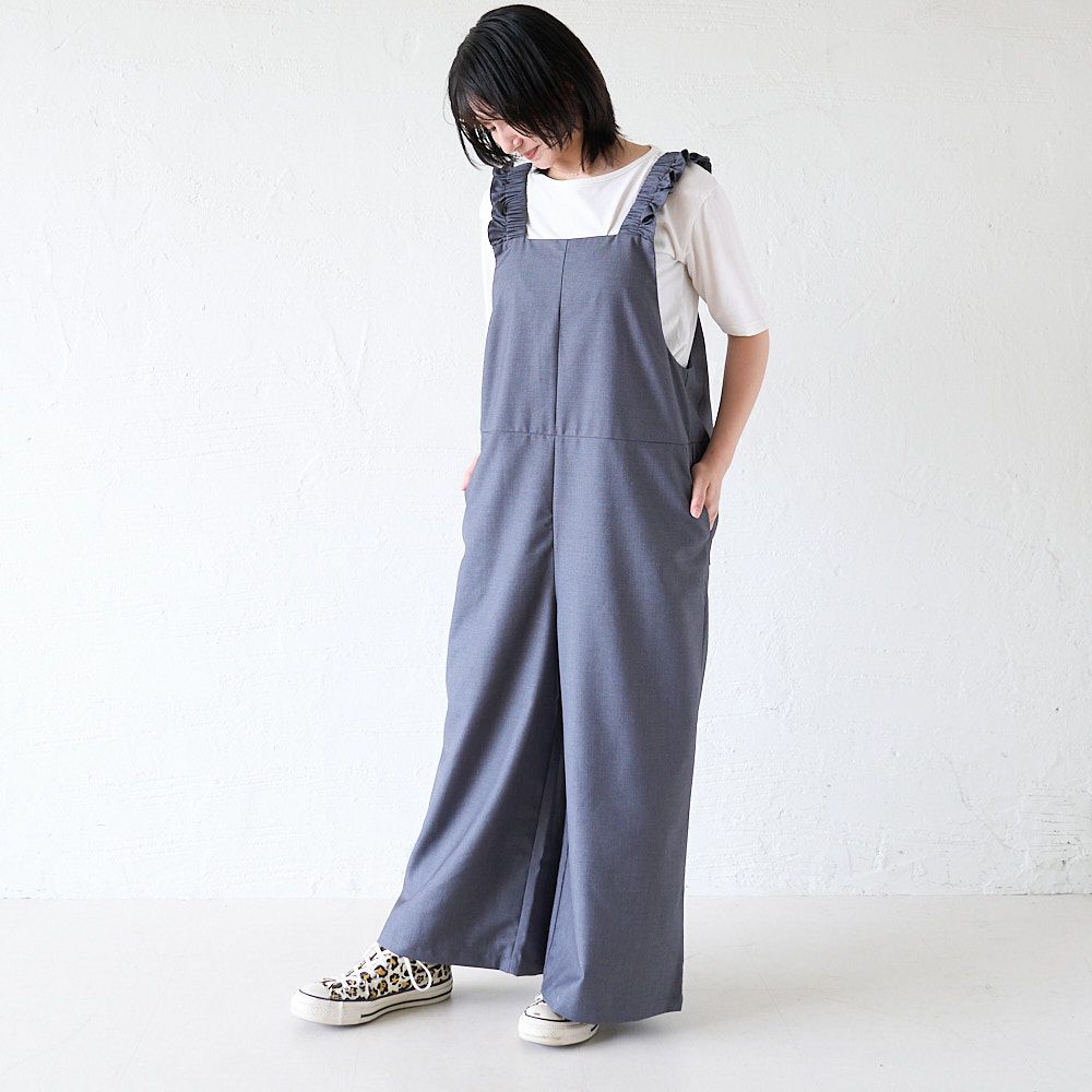 大人可愛いフリルサロペットパンツ(グレー) 小柄さん | もりのがっこう公式