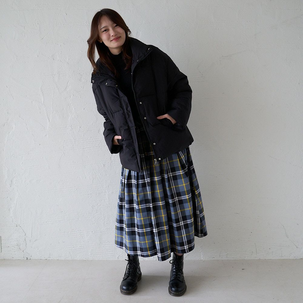 もスタンドカラー中綿アウター（ブラック）お尻が隠れる