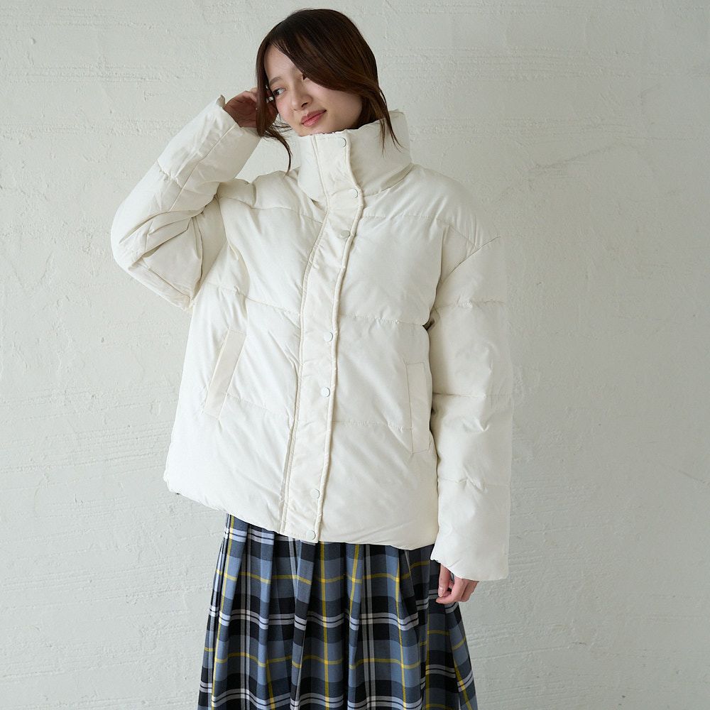 スタンドカラー中綿アウター（ホワイト）ー
